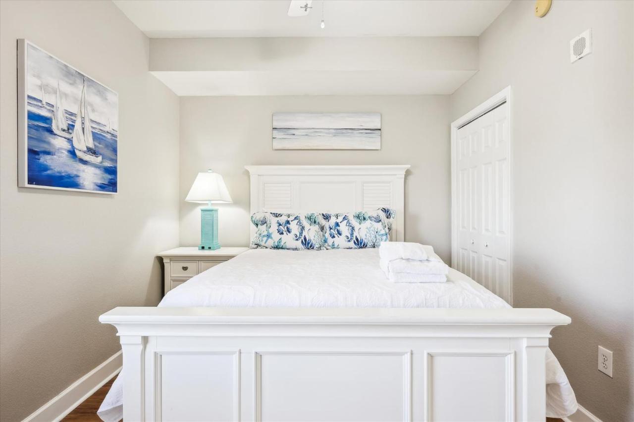 Gone Coastal - Tidewater Beach Resort #2410 By Book That Condo 巴拿马城 外观 照片